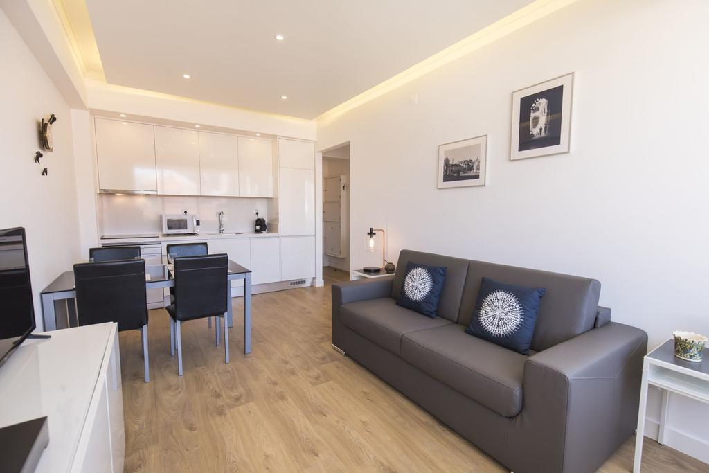 Lovelystay - Light & Comfy Flat Lissabon