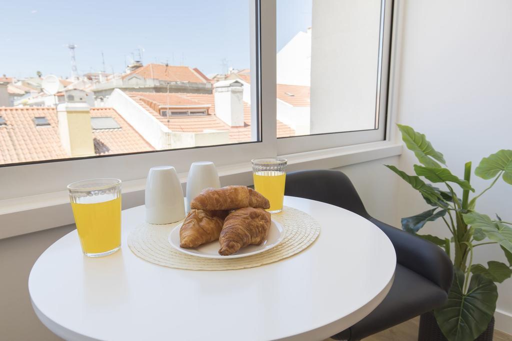 Apartment Lovelystay - Light & Comfy Flat Lissabon